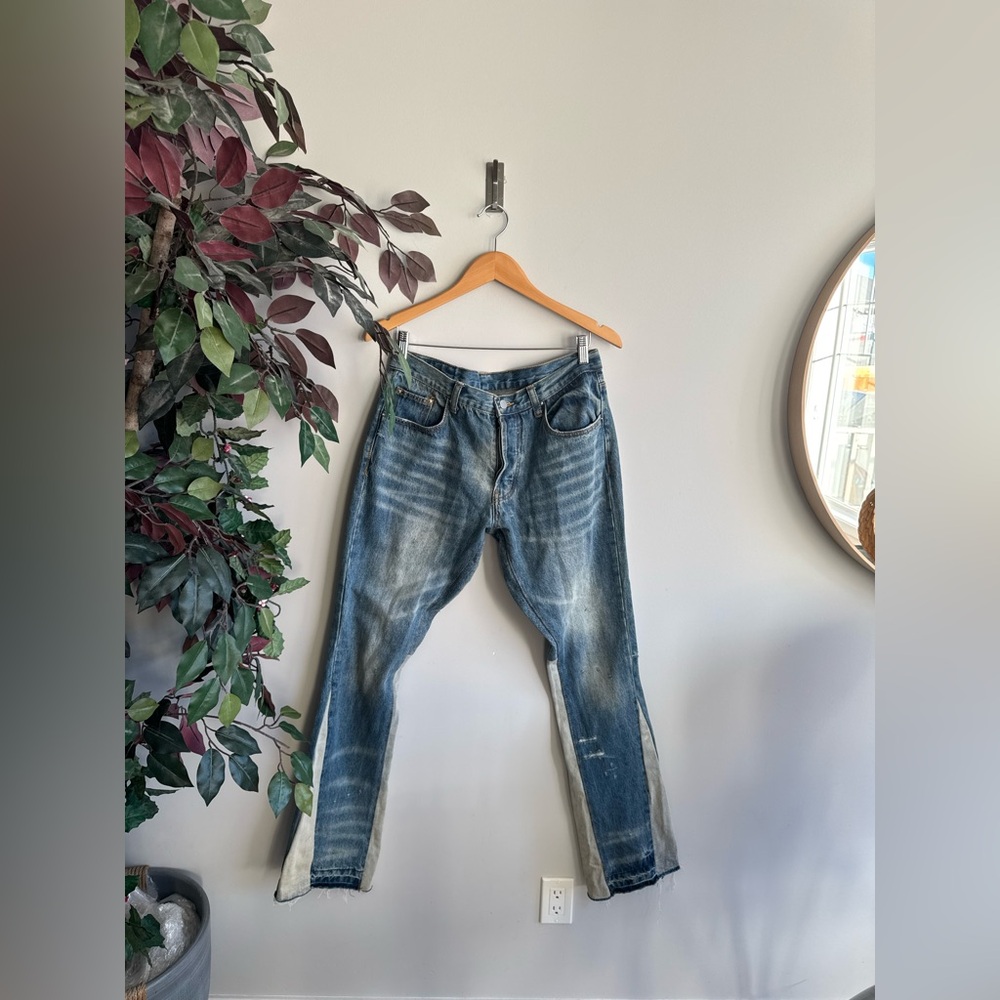 MNML Distressed Blue Straight Jeans